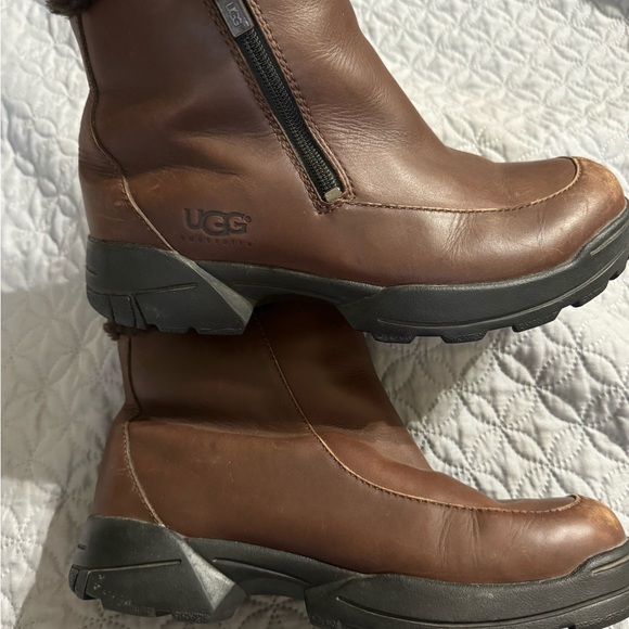 UGG 5150 Brown Leather Lug Boots Sz 9 - Picture 3 of 7